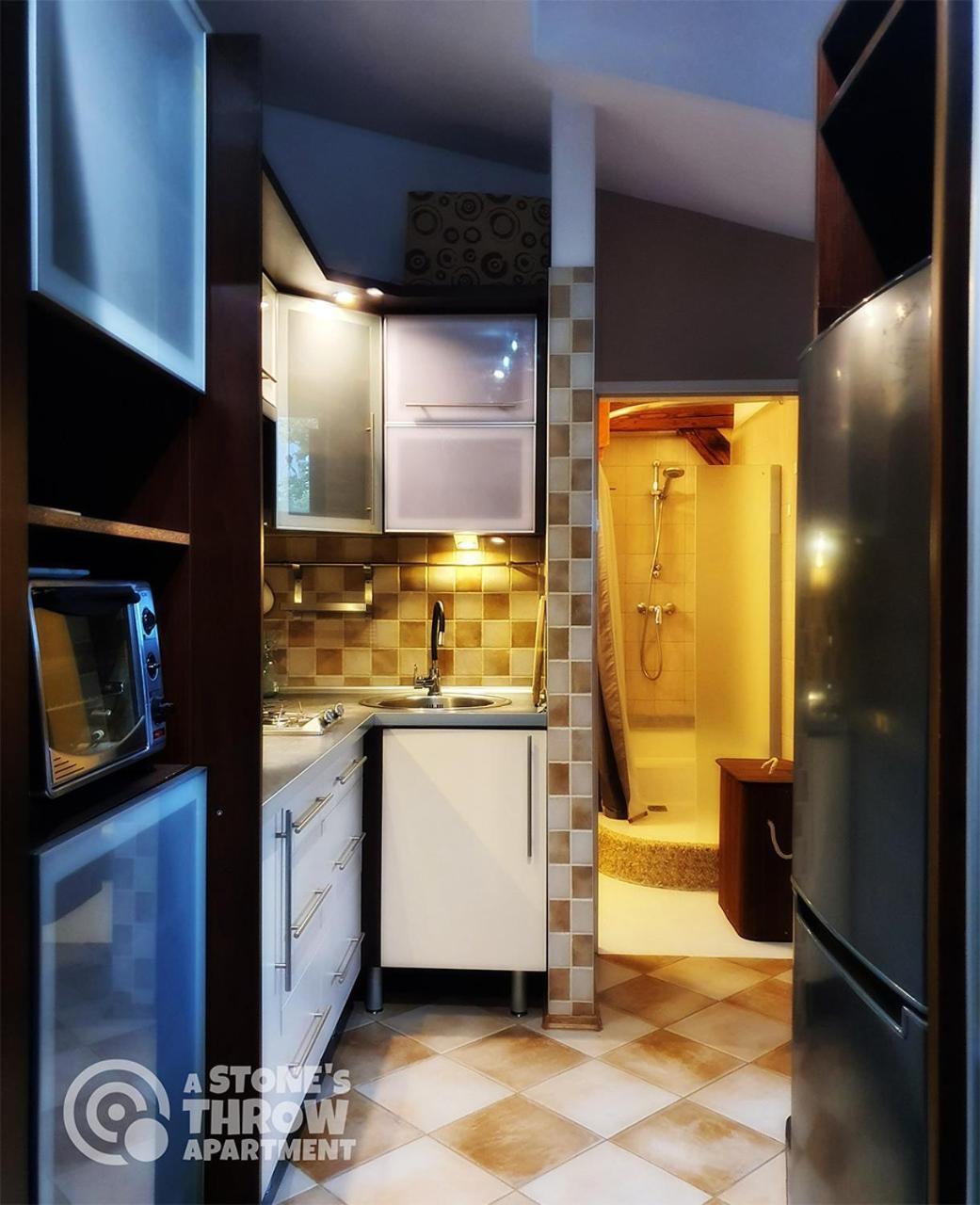A Stone'S Throw Apartment Cracovia Exterior foto